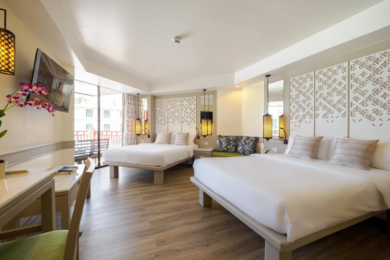 Katathani Phuket Beach Resort 13