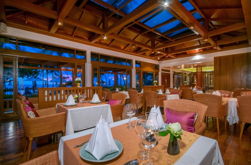 Katathani Phuket Beach Resort 23