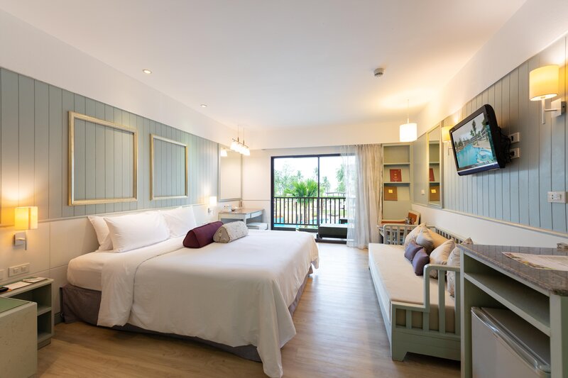 Katathani Phuket Beach Resort 44