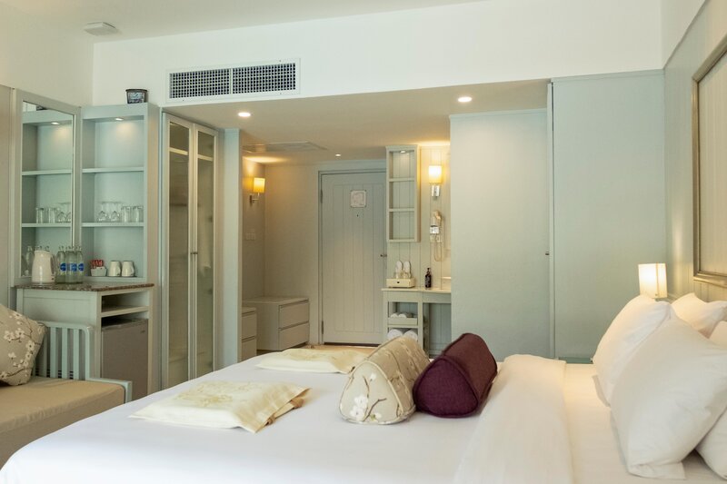 Katathani Phuket Beach Resort 45
