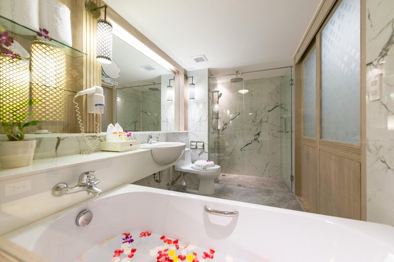 Katathani Phuket Beach Resort 53
