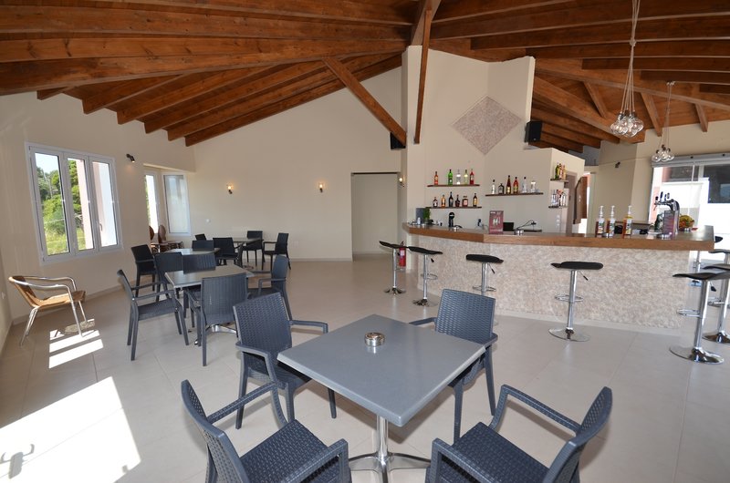 Paradiso Apartments 6