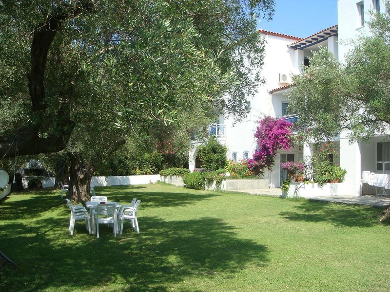 Xenios Faros Apartments 4