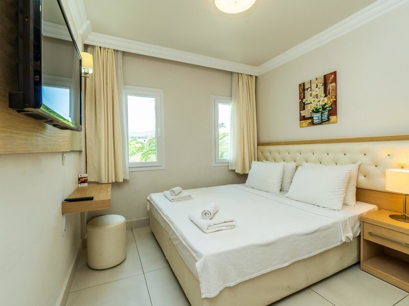 Dragut Point North 21