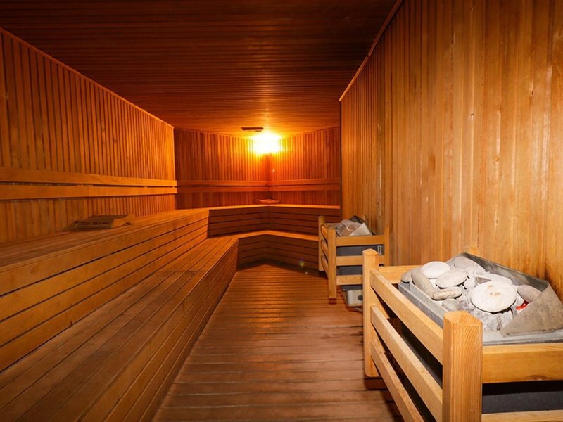 Throne Beach Resort & Spa 8