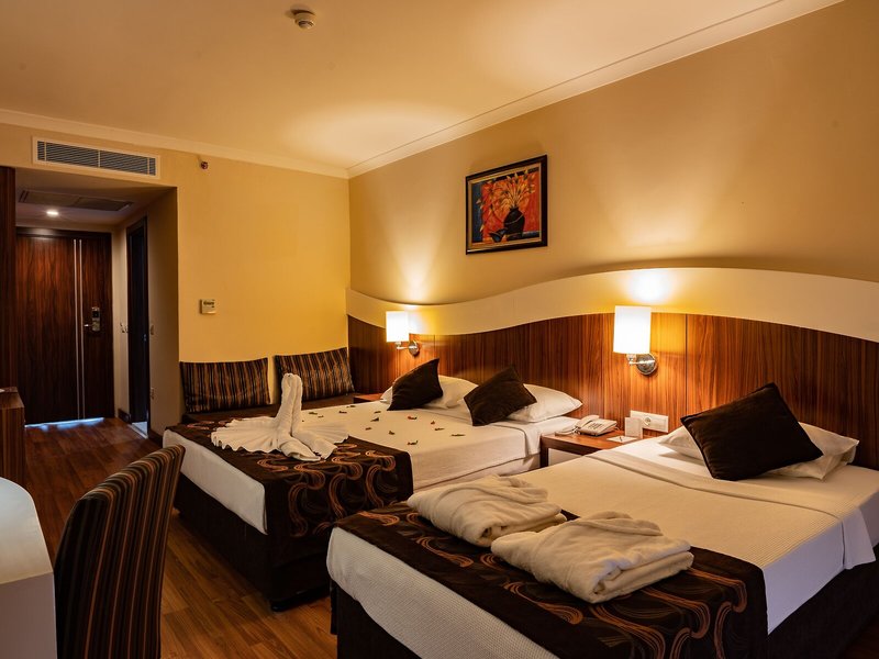 Throne Beach Resort & Spa 17