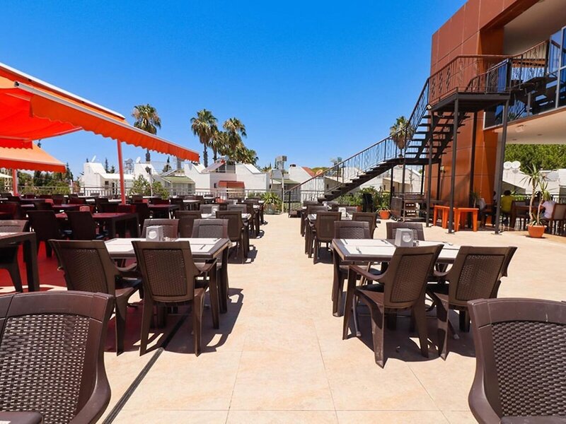 Throne Beach Resort & Spa 12