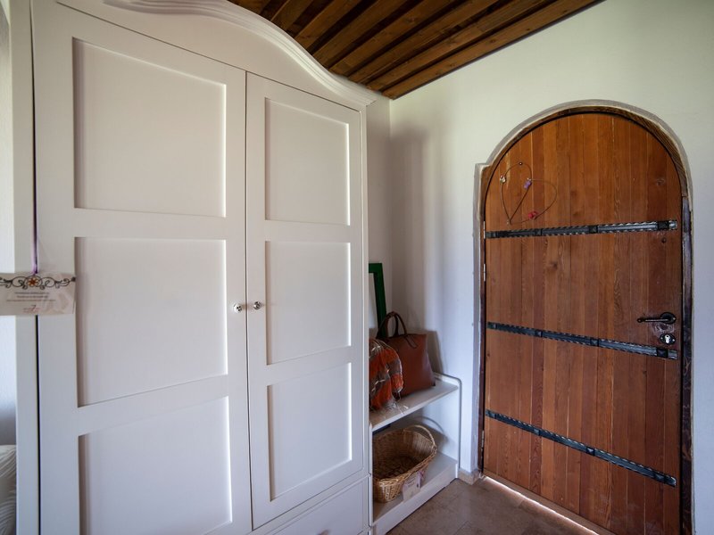 Vinifera Vineyards Hotel 32