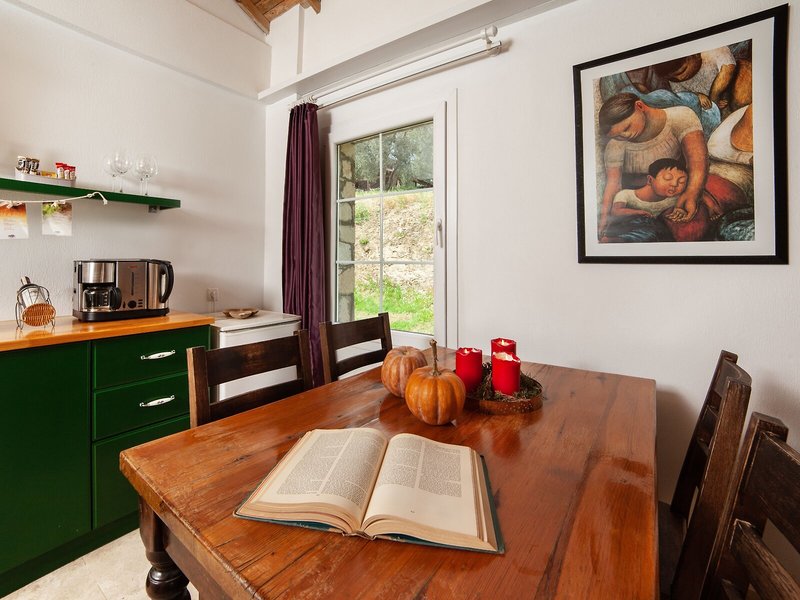 Vinifera Vineyards Hotel 37