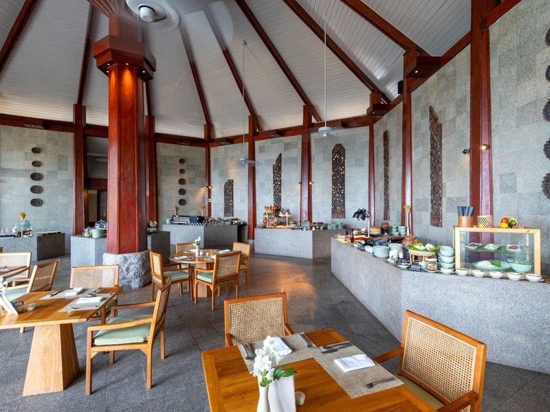 The Surin Phuket 39