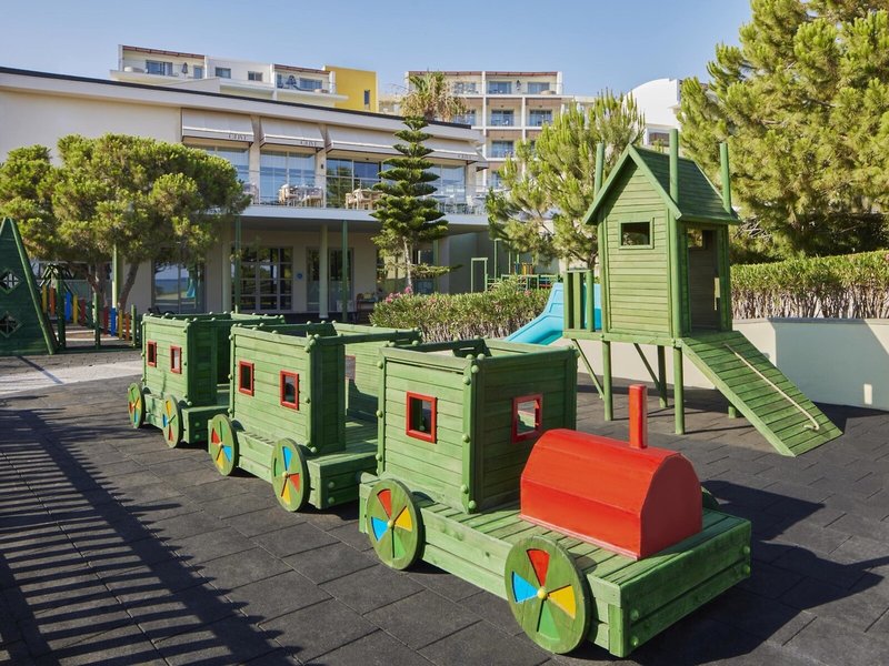 Akra Sorgun Tui Blue Sensatori 44