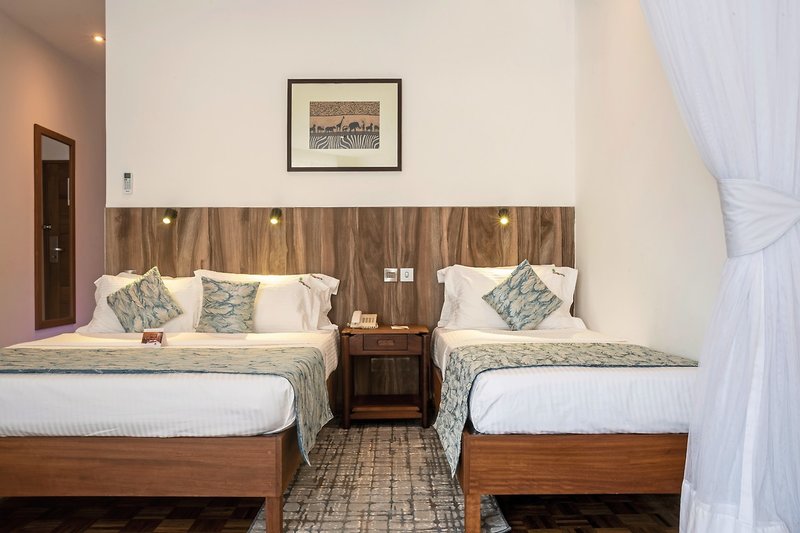 Travellers Beach Hotel 5