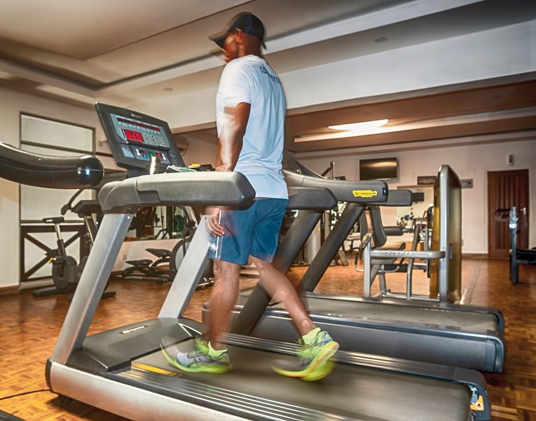 Travellers Beach Hotel 14