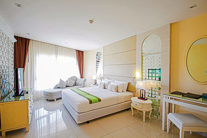 Andaman Embrace Patong 10
