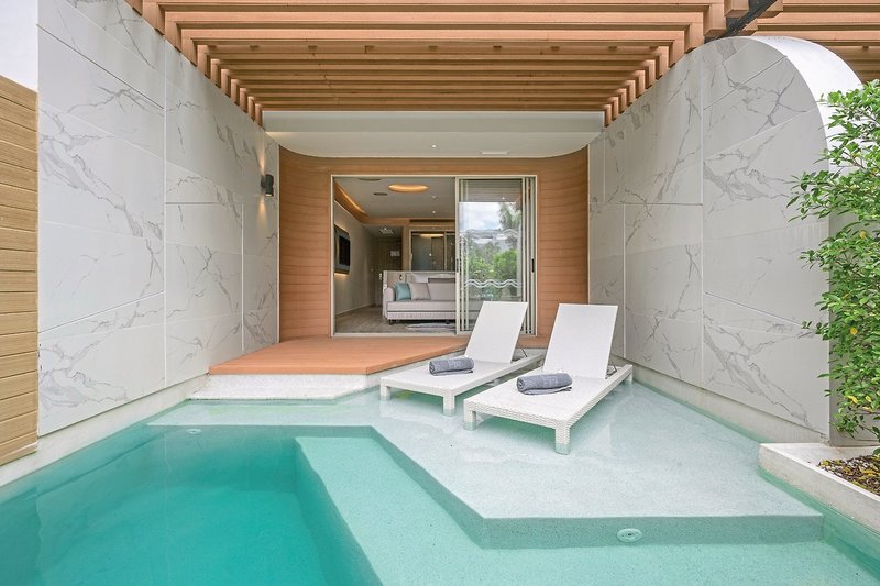 Andaman Embrace Patong 17