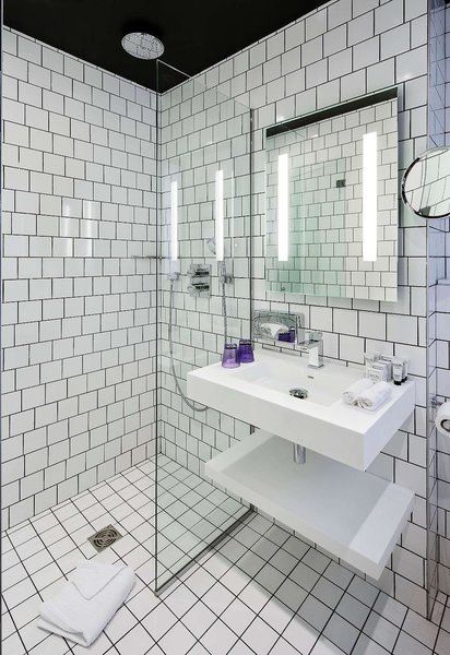 Best Western Premier Faubourg 88 15 - Bathroom Example