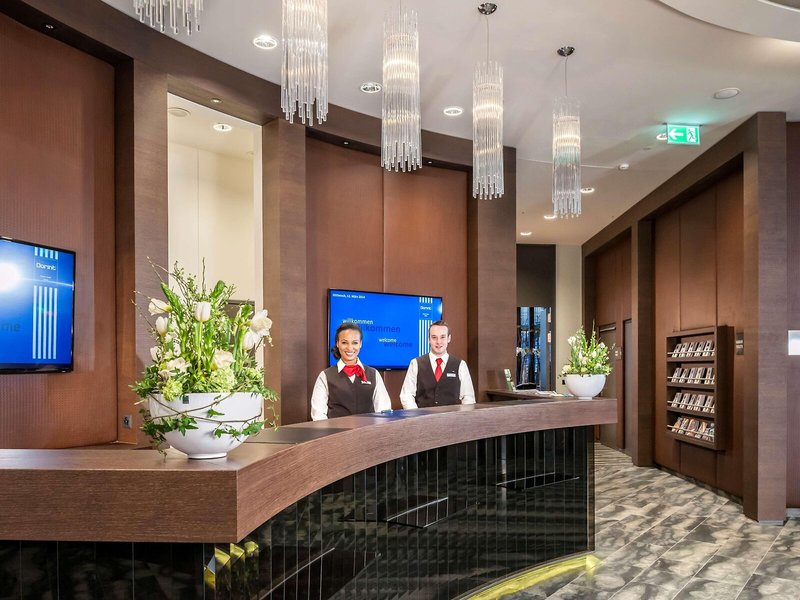 Dorint Airport-Hotel Zürich 6