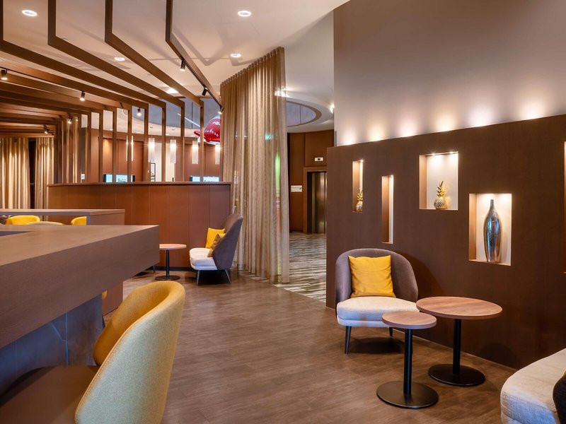 Dorint Airport-Hotel Zürich 7