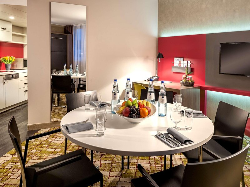 Dorint Airport-Hotel Zürich 11