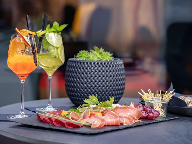 Dorint Airport-Hotel Zürich 12