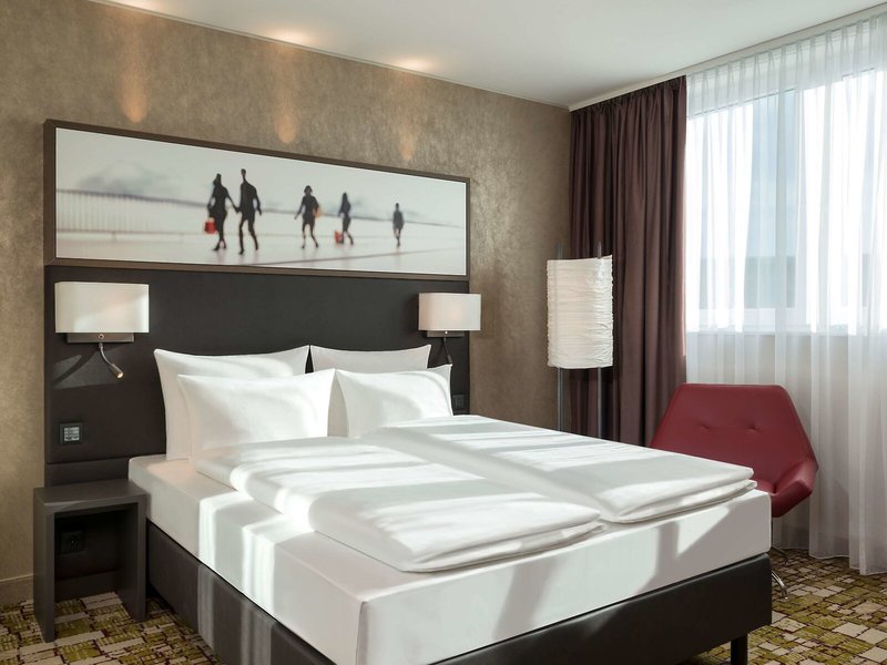 Dorint Airport-Hotel Zürich 26