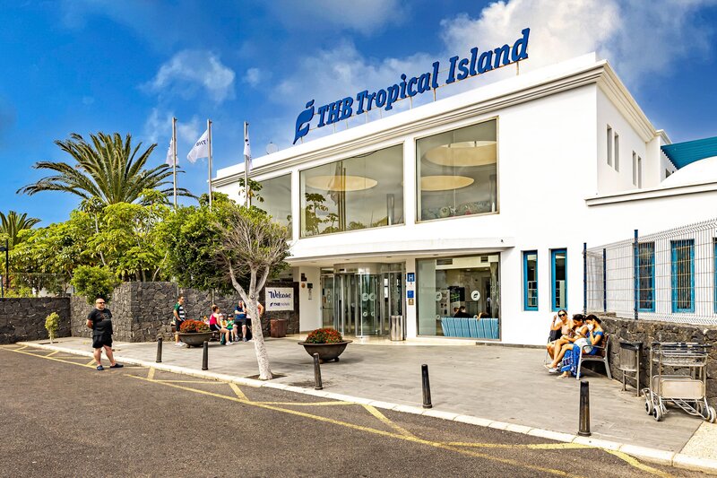 THB Tropical Island 28