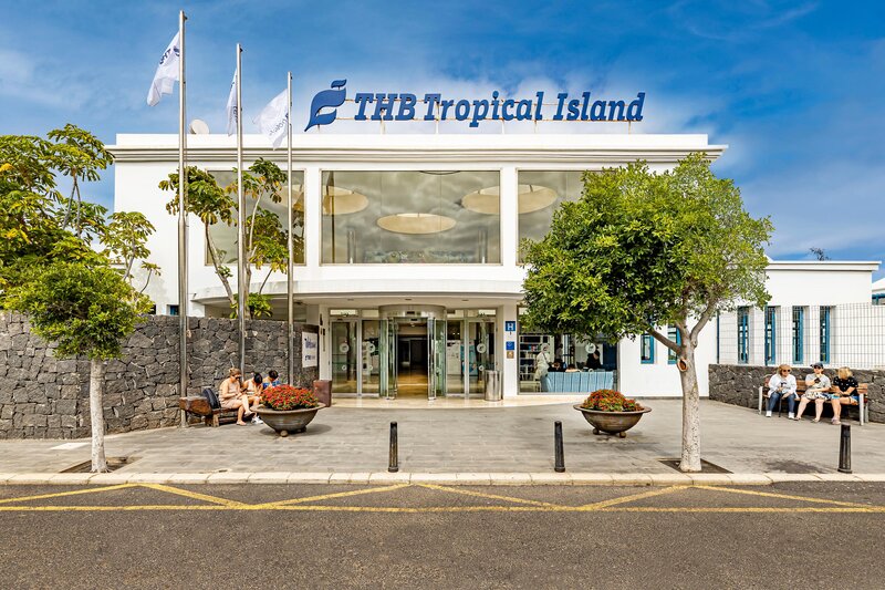 THB Tropical Island 21