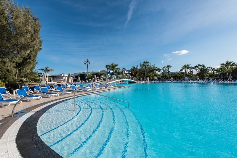 THB Tropical Island 50