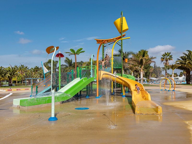 THB Tropical Island 22