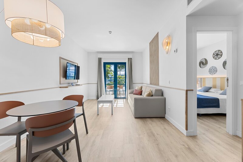 THB Tropical Island 46