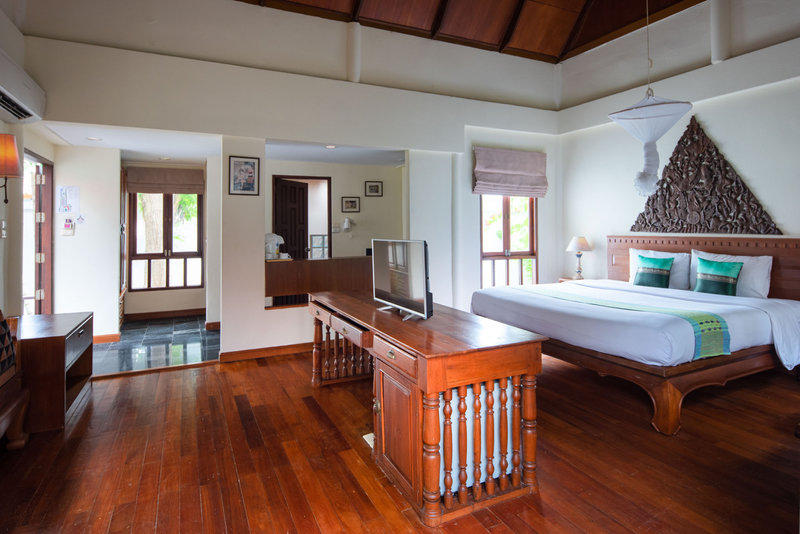 Royal Lanta Resort & Spa 12