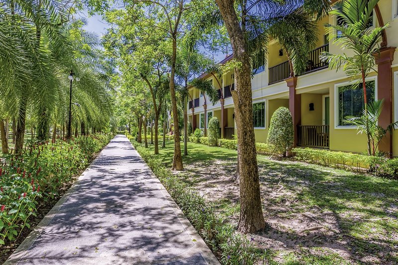 Duangjitt Resort & Spa 3