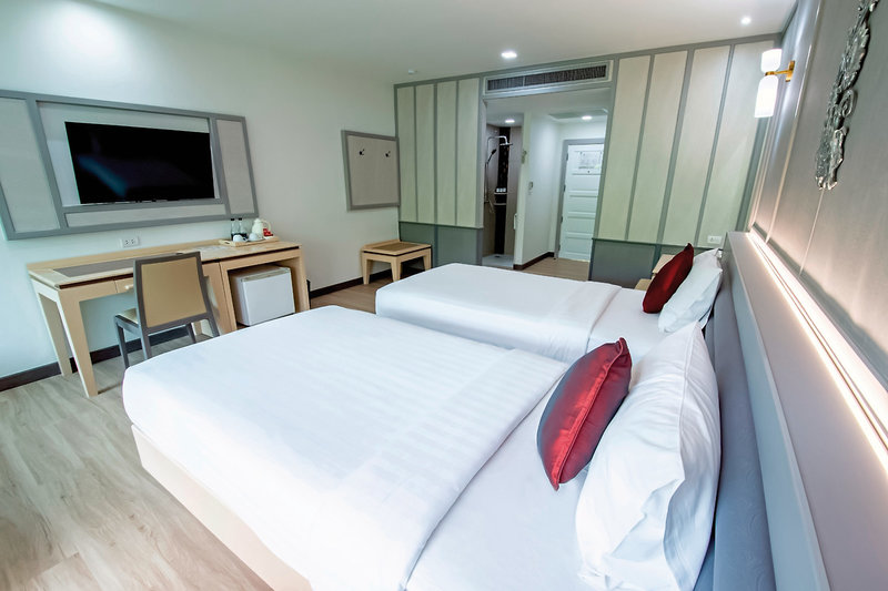 Duangjitt Resort & Spa 12