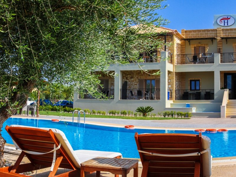 Tsokas 23 - Outdoor Pool