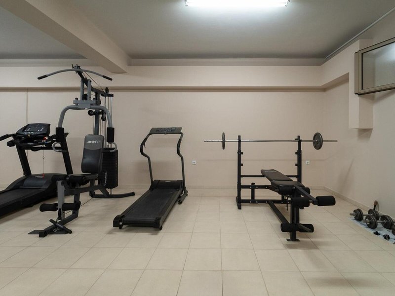 Tsokas 36 - Sports and leisure