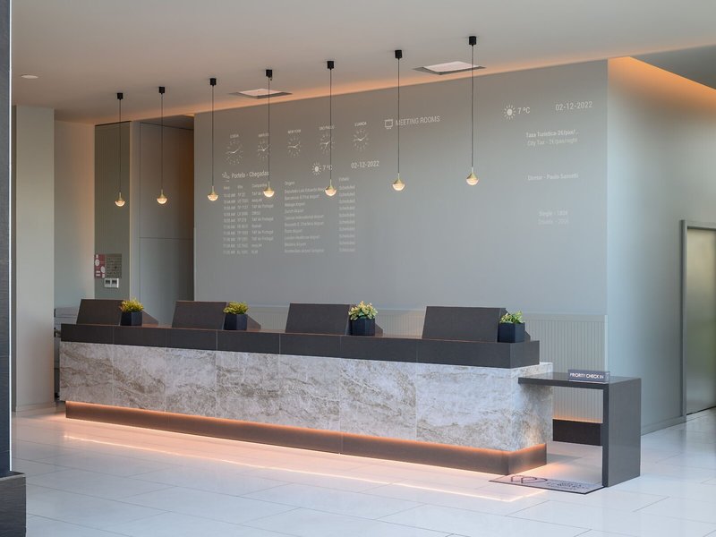 Tryp Lisboa Aeroporto 11