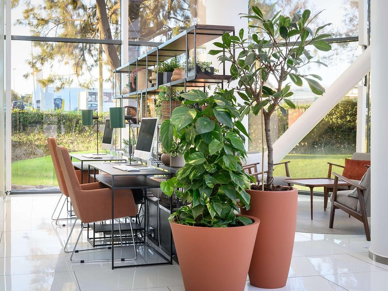 Tryp Lisboa Aeroporto 22