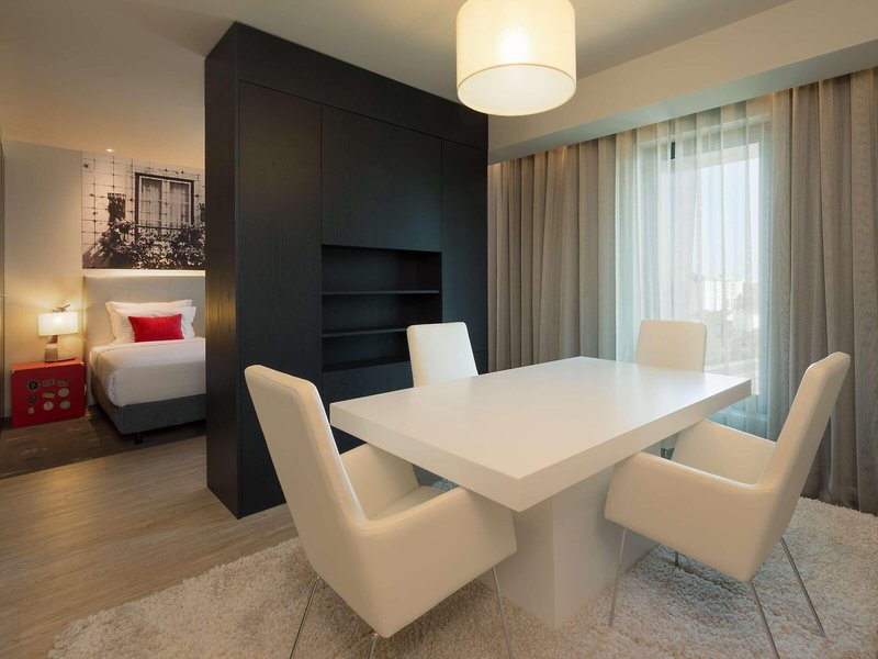 Tryp Lisboa Aeroporto 33