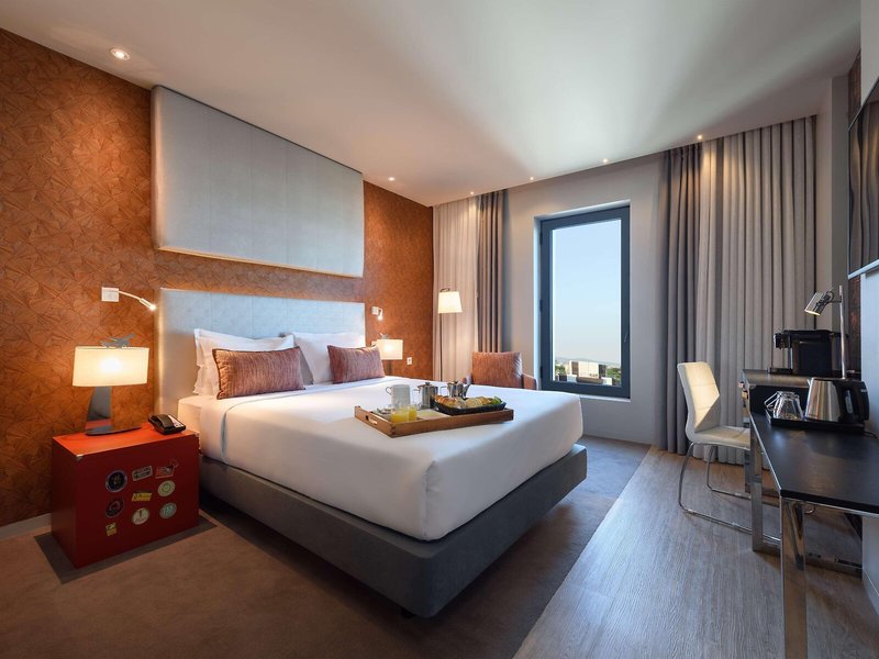 Tryp Lisboa Aeroporto 38
