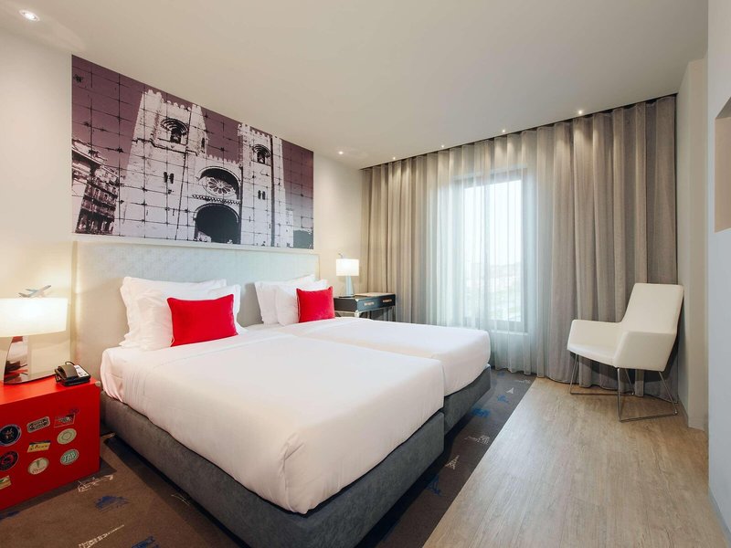 Tryp Lisboa Aeroporto 46