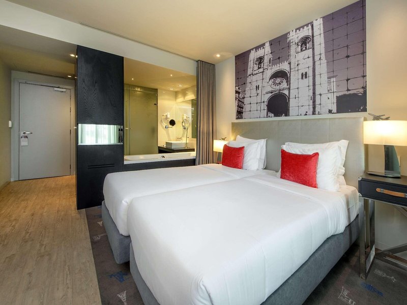 Tryp Lisboa Aeroporto 47