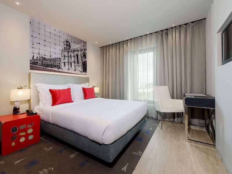 Tryp Lisboa Aeroporto 50