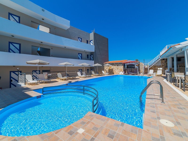 Blue Dreams Apartments 7
