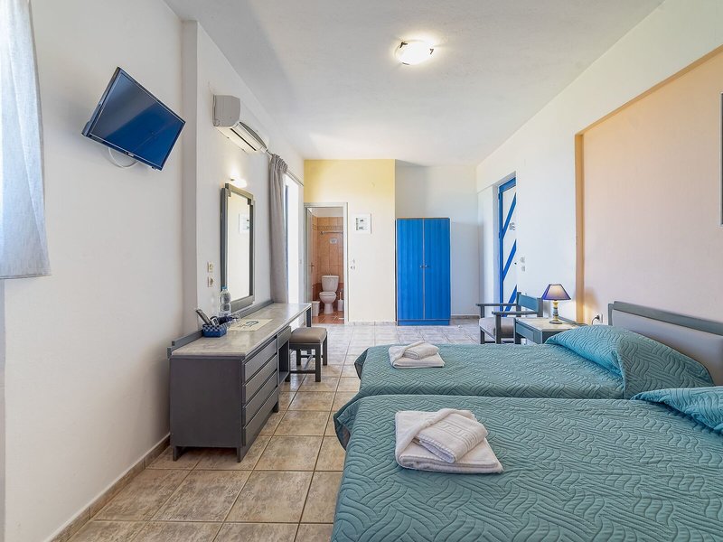 Blue Dreams Apartments 37