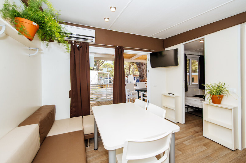 Zaton Holiday Resort Mobile Homes 6