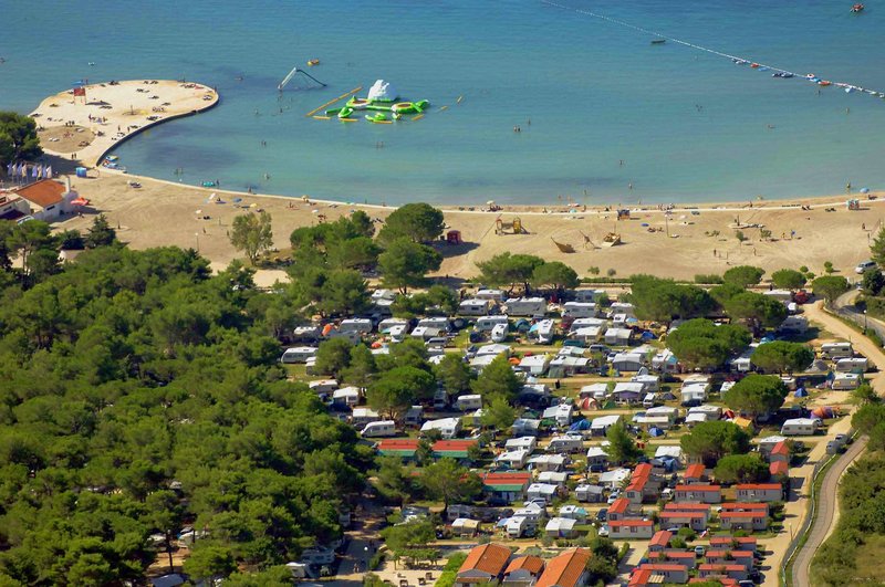 Zaton Holiday Resort Mobile Homes 6