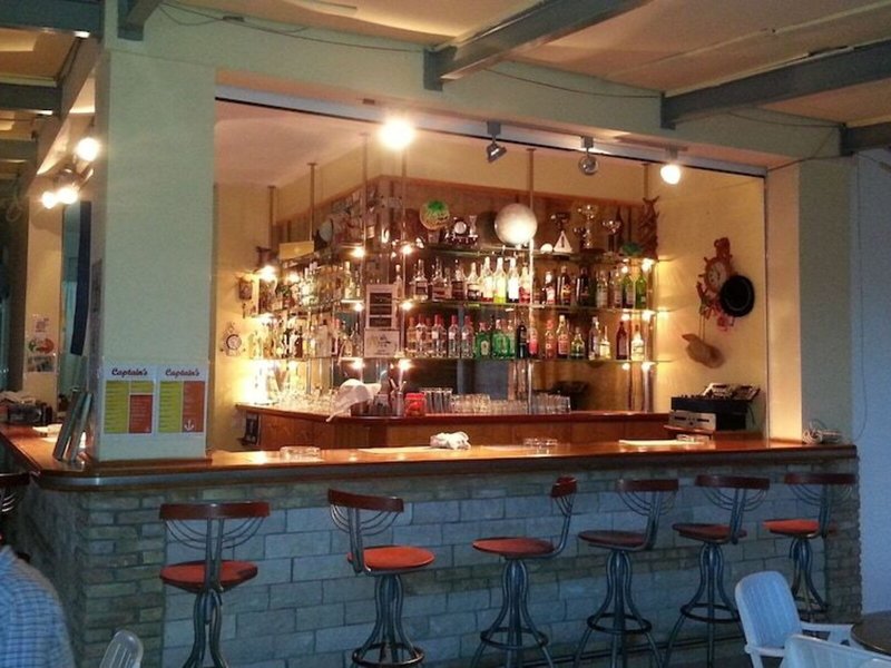 Captain´s Studios & Apartments 28 - Restaurant