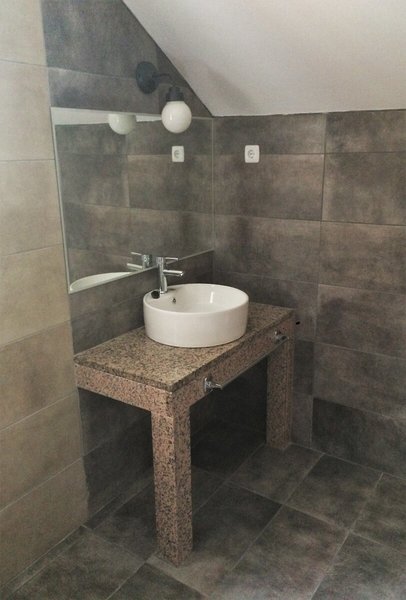 Captain´s Studios & Apartments 41 - Bathroom Example