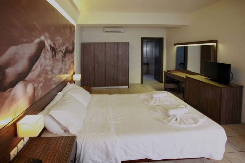 Katrin Suites 11