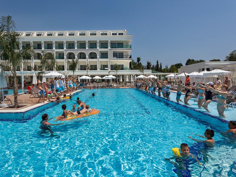 Karmir Resort & Spa 6